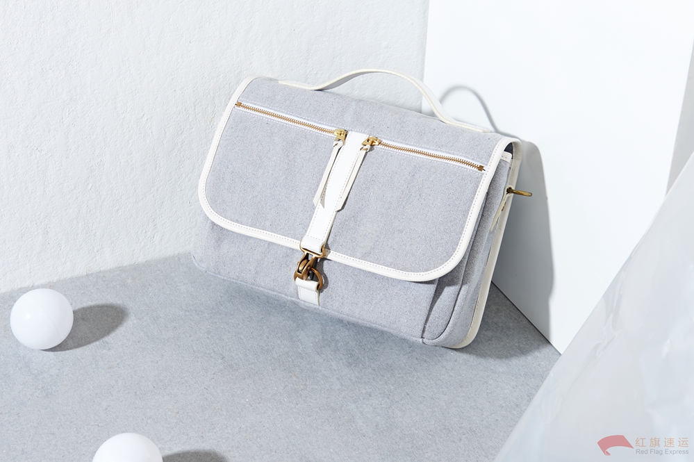 16397907329910.jpg 攝圖網(wǎng)_500990327_包包女士男士手提包錢包斜挎包背包(企業(yè)商用)_副本.jpg